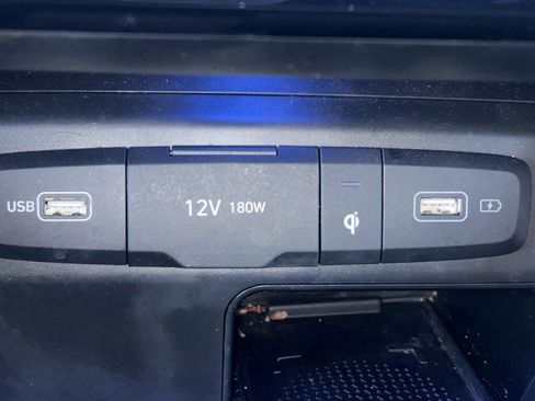 Used 2024 Hyundai Santa Cruz Limited image 18