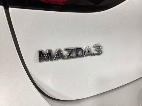 Used 2019 MAZDA MAZDA3 Base image 27
