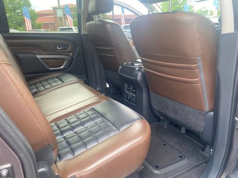 Used 2018 Nissan Titan Platinum Reserve w/ Platinum Utility Package AWD/4WD image 28