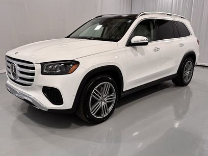 New 2026 Mercedes-Benz GLS 450 4MATIC