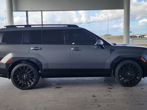 Used 2025 Hyundai Santa Fe Calligraphy image 5