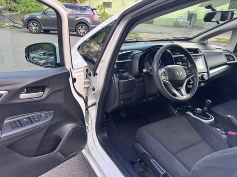Used 2015 Honda Fit EX image 11