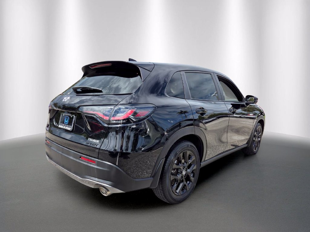 Certified 2024 Honda HR-V Sport image 3