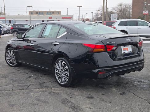 Used 2024 Nissan Altima 2.5 SL image 16