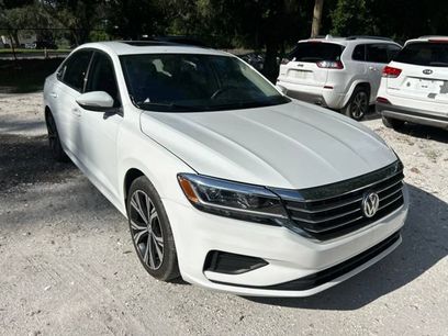 Used 2022 Volkswagen Passat 2.0T SE