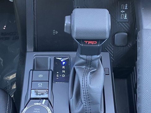 Certified 2026 Toyota Tacoma TRD Sport w/ TRD Sport Upgrade Package AWD/4WD image 34