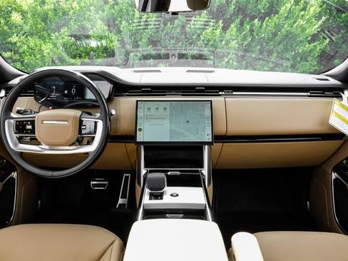 New 2026 Land Rover Range Rover SE AWD/4WD image 19