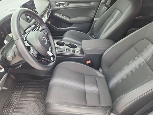 Used 2025 Honda Civic Sport image 18