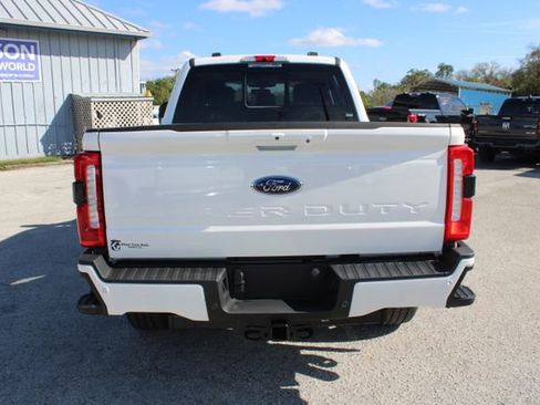 Used 2023 Ford F250 Lariat w/ Lariat Ultimate Package image 9
