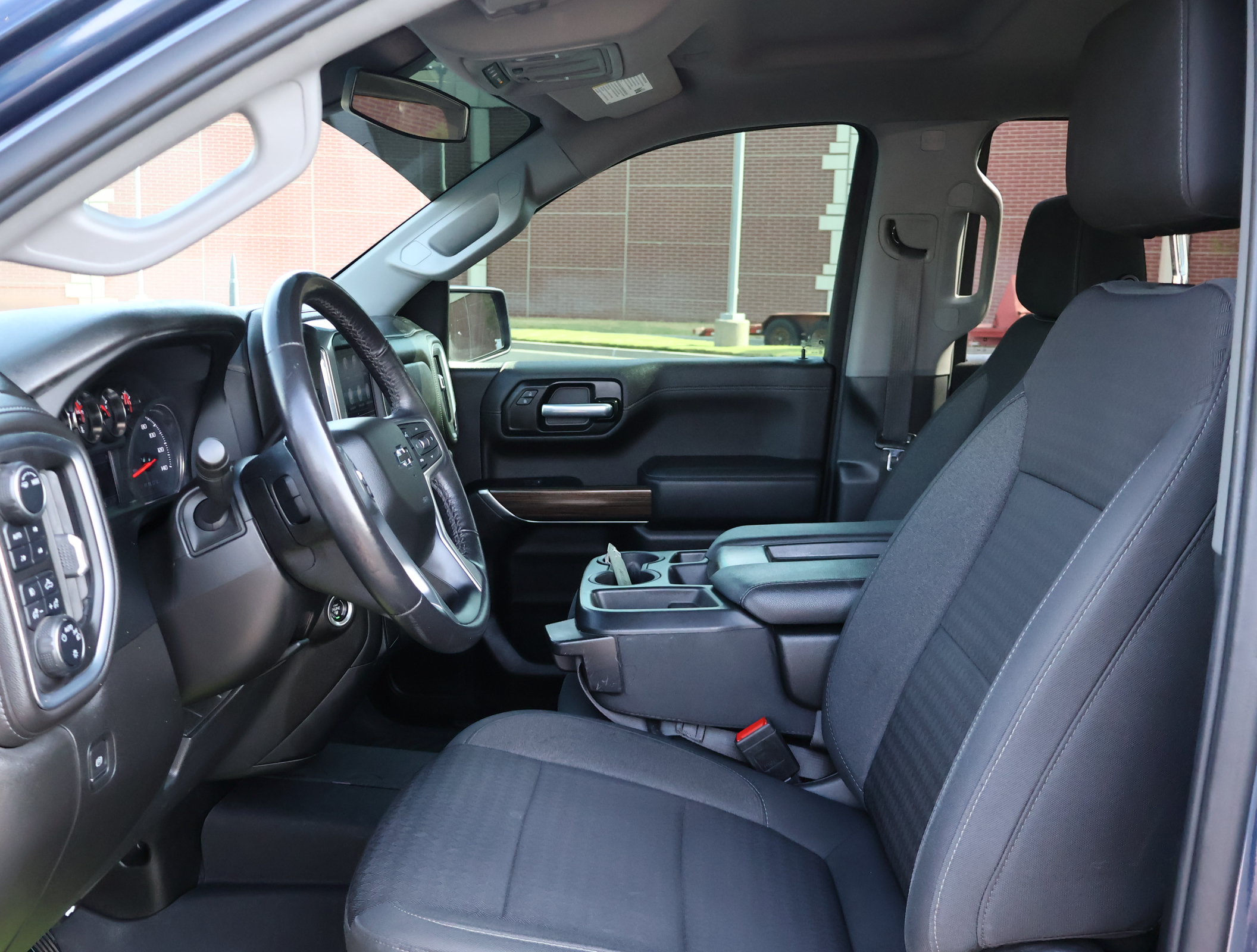 Used 2022 Chevrolet Silverado 1500 RST w/ Z71 Off-Road Package AWD/4WD image 10