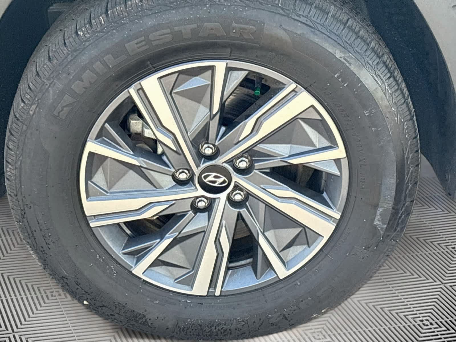 Used 2023 Hyundai Tucson Blue AWD/4WD image 28