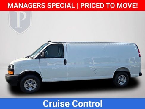 New 2025 Chevrolet Express 2500 Extended w/ Enhanced Convenience Package RWD image 11