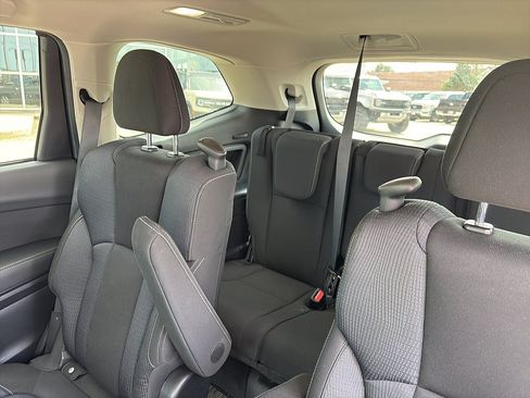 Used 2025 Subaru Ascent Premium AWD/4WD image 11