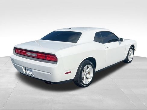 Used 2014 Dodge Challenger SXT w/ Sound Group RWD image 8