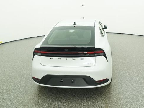 New 2026 Toyota Prius LE image 7