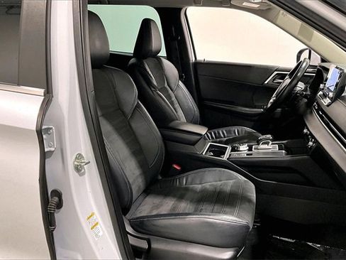 Used 2022 Mitsubishi Outlander SE image 31