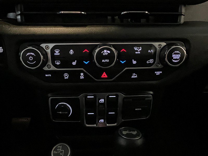 Used 2025 Jeep Wrangler Unlimited Sport AWD/4WD image 14