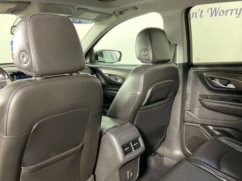 Used 2022 GMC Terrain SLT w/ Tech Package AWD/4WD image 15