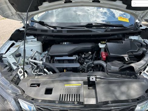 Used 2021 Nissan Rogue Sport SV AWD/4WD image 26