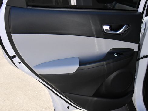 Used 2023 Hyundai Kona SEL w/ Cargo Package FWD image 39