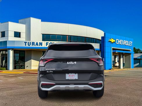 Used 2025 Kia Sportage EX w/ Premium Package image 4