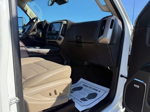 Used 2016 GMC Sierra 2500 Denali w/ Duramax Plus Package image 20