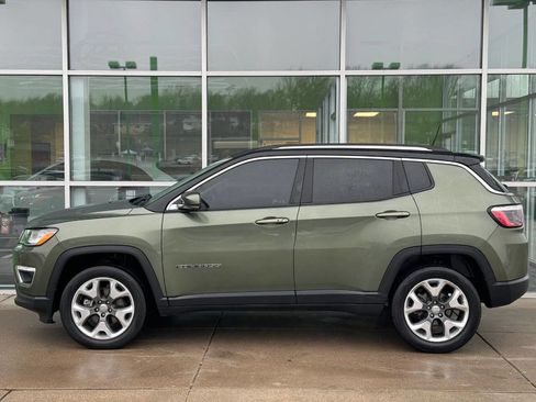Used 2020 Jeep Compass Limited AWD/4WD image 4