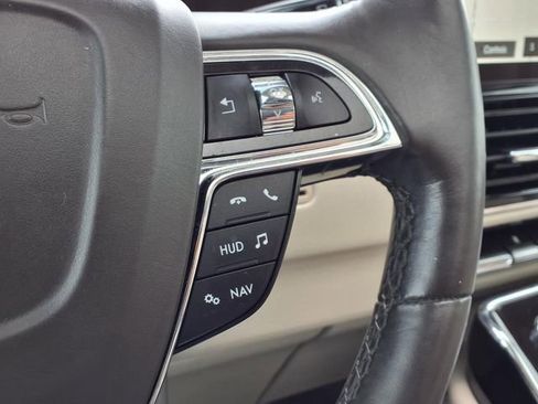Used 2021 Lincoln Navigator L Reserve w/ Luxury Package AWD/4WD image 15