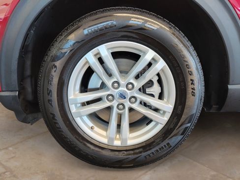Used 2023 Ford Explorer XLT w/ Equipment Group 202A RWD image 29