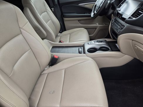 Used 2023 Honda Ridgeline RTL-E image 10