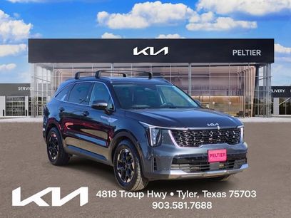 Certified 2024 Kia Sorento S w/ Panoramic Sunroof Package