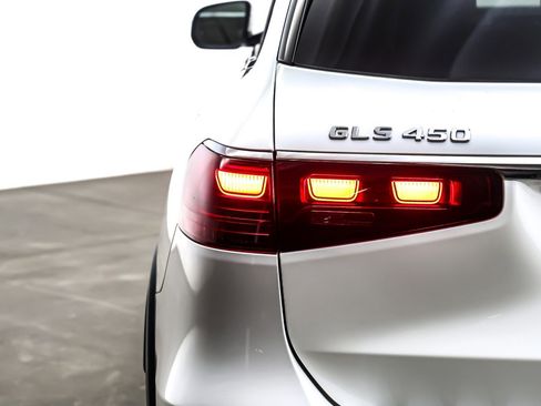 Certified 2024 Mercedes-Benz GLS 450 GLS 450 4MATIC SUV image 17