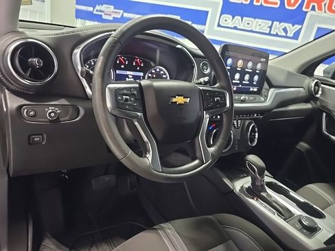 Used 2024 Chevrolet Blazer LT w/ Convenience Package image 17