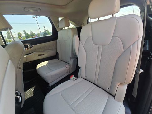 Used 2023 Kia Sorento SX Prestige AWD/4WD image 17