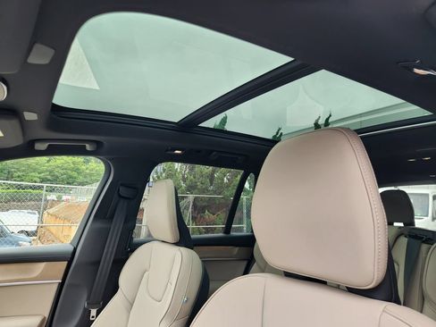 New 2026 Volvo XC90 T8 Plus w/ Protection Package Premier AWD/4WD image 10