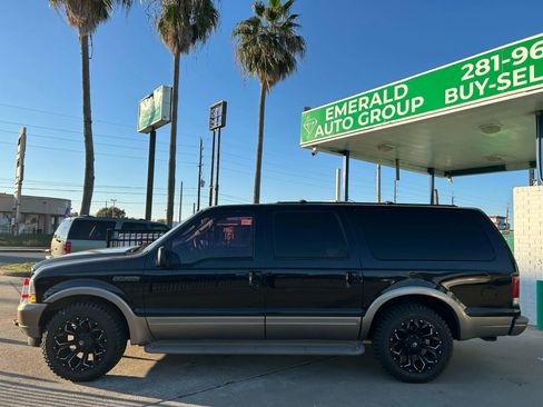 Used 2003 Ford Excursion Eddie Bauer image 3
