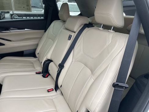 Used 2025 INFINITI QX60 Pure FWD image 14
