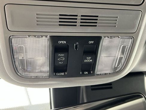 Used 2021 Honda Pilot EX-L image 26
