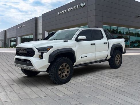 Used 2024 Toyota Tacoma 4x4 Double Cab Hybrid image 1