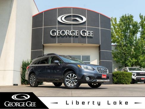 Used 2017 Subaru Outback 2.5i Limited AWD/4WD image 1