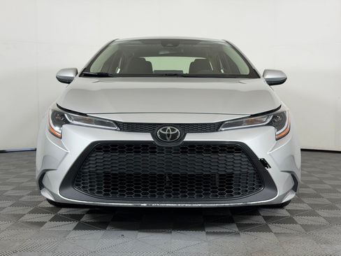 Used 2020 Toyota Corolla LE FWD image 6