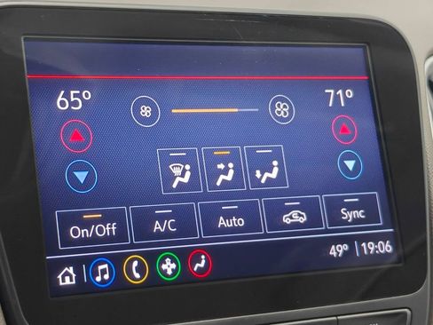 Used 2022 Chevrolet Malibu LT image 31