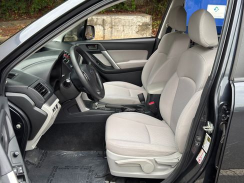 Used 2015 Subaru Forester 2.5i w/ Alloy Wheel Package AWD/4WD image 15