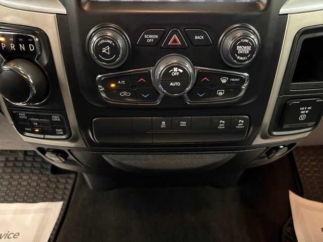 Used 2017 RAM 1500 Big Horn AWD/4WD image 17