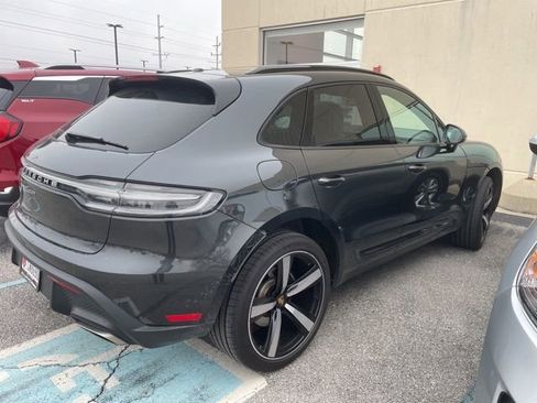 Used 2024 Porsche Macan AWD/4WD image 2