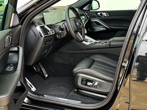 New 2026 BMW X6 M60i image 10