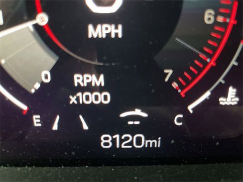 Used 2025 GMC Acadia Denali w/ Super Cruise Package image 26