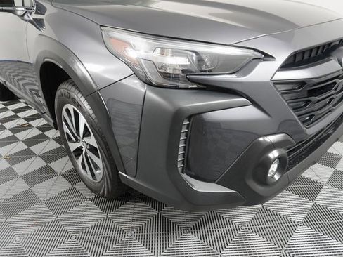 Certified 2024 Subaru Outback Premium image 10
