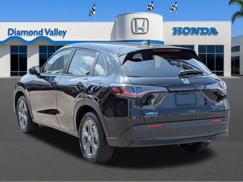 New 2026 Honda HR-V LX image 4