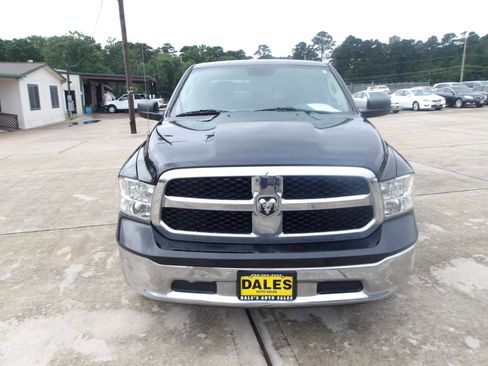 Used 2019 RAM 1500 Classic SLT RWD image 3